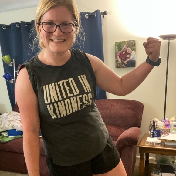 Meet your Posher, Darian - Picture 7 of 16